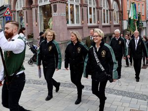 Festzug und Hubertusmesse