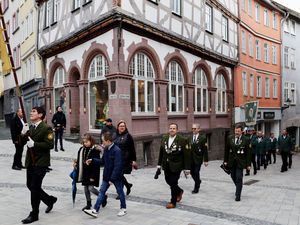 Festzug und Hubertusmesse